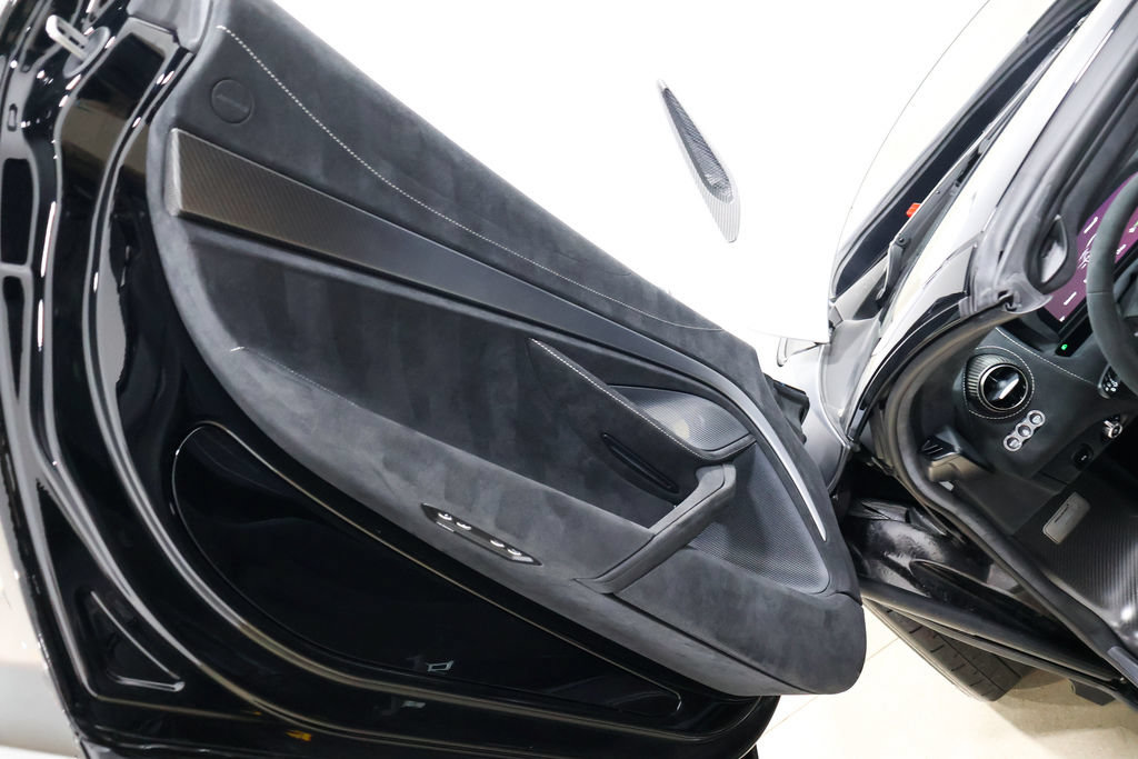 Used 2022 McLaren 765LT RWD image 55
