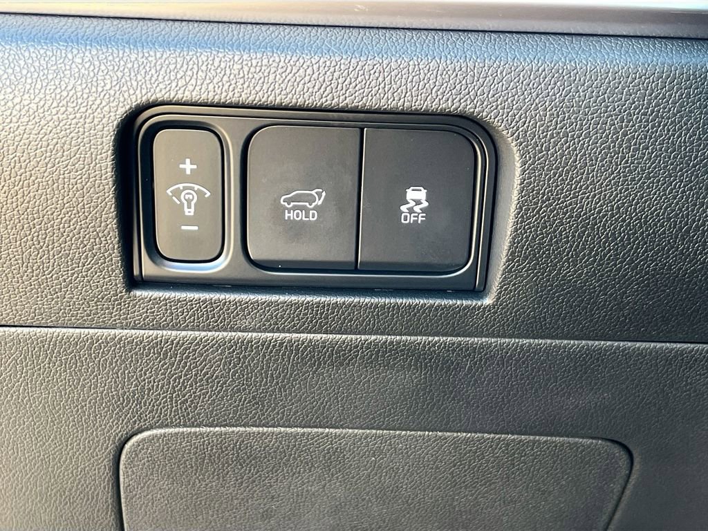 Certified 2025 Kia Sorento EX image 11