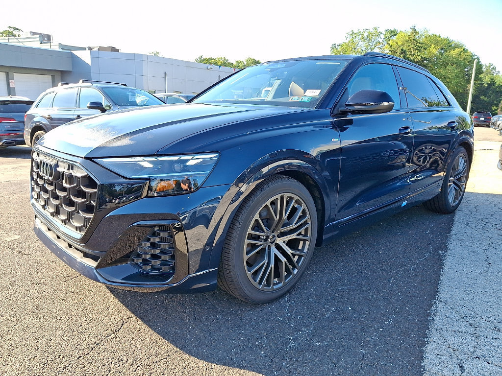New 2027 Audi Q8 Premium Plus AWD/4WD image 2