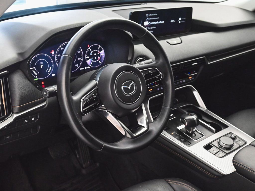 Used 2024 MAZDA CX-90 Plug-In Hybrid w/ Preferred image 16