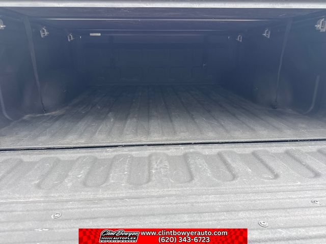 Used 2019 RAM 1500 Classic SLT w/ Luxury Group AWD/4WD image 21