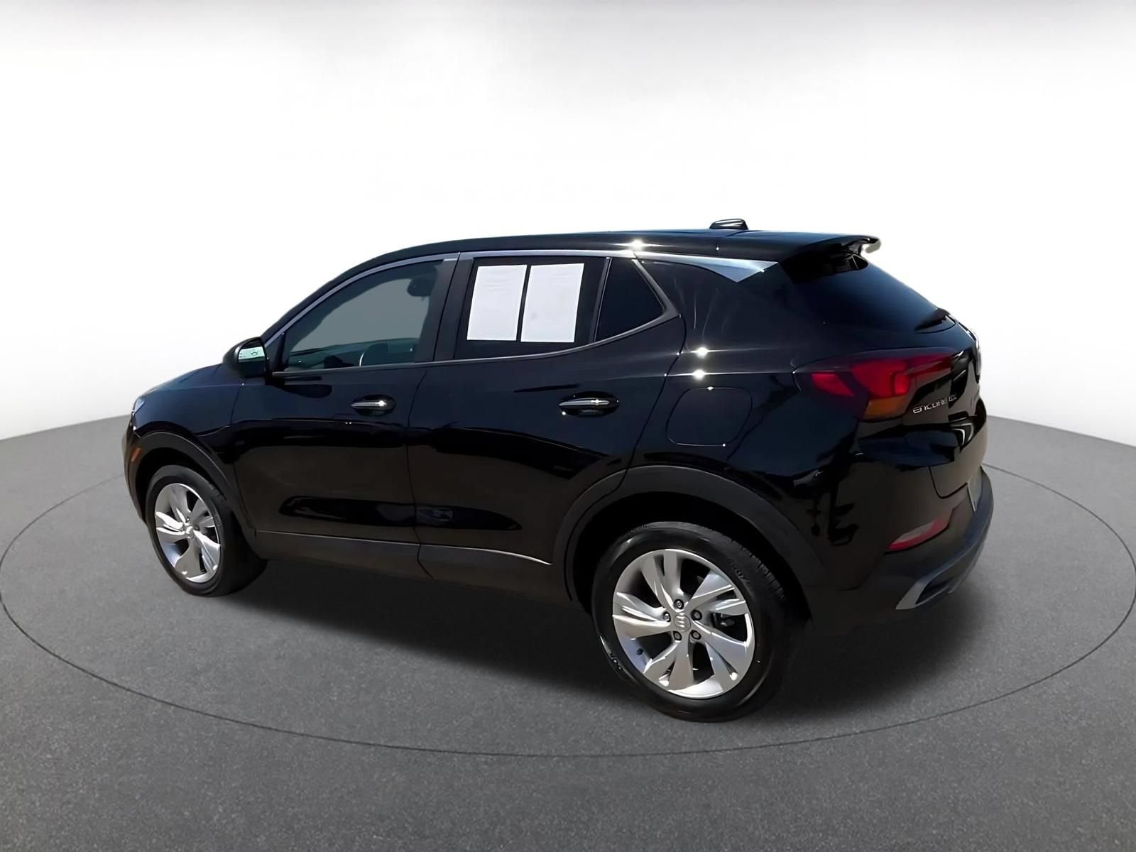 Used 2025 Buick Encore GX Preferred FWD image 9