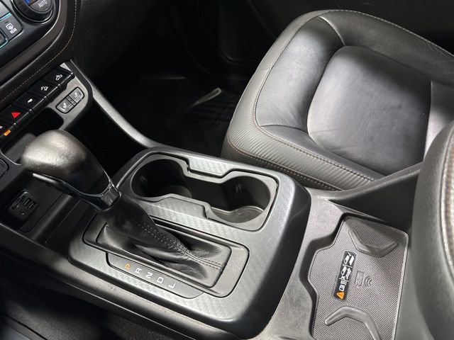 Used 2022 GMC Canyon AT4 w/ Driver Alert Package image 24