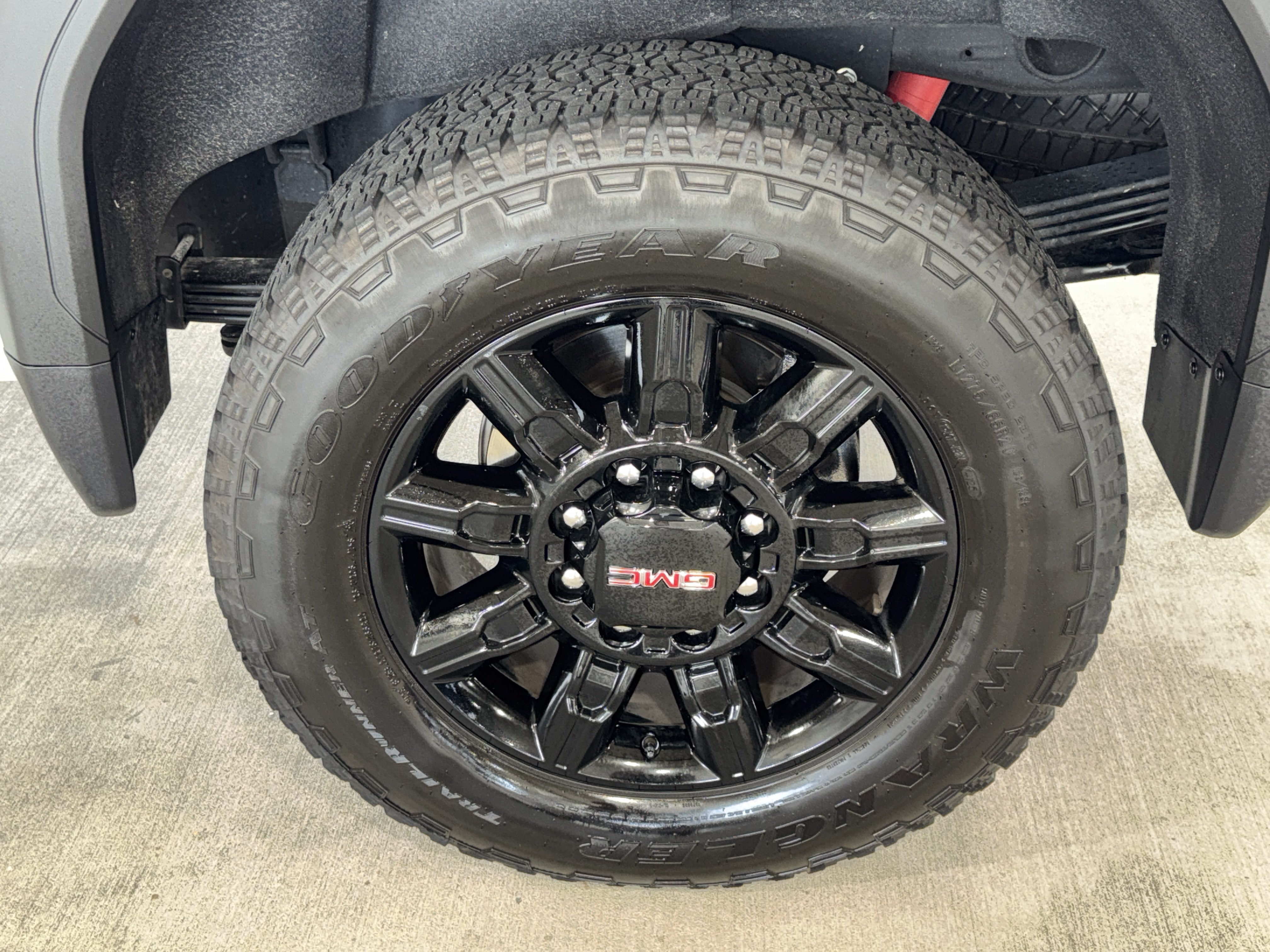 Used 2026 GMC Sierra 2500 AT4 w/ AT4 Premium Plus Package AWD/4WD image 40