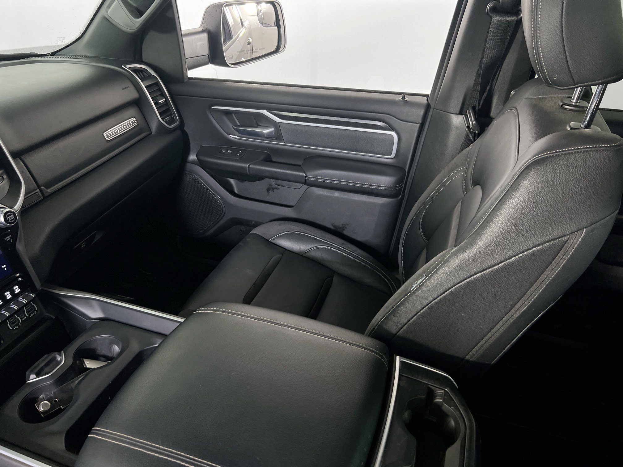 Used 2023 RAM 1500 Big Horn image 24