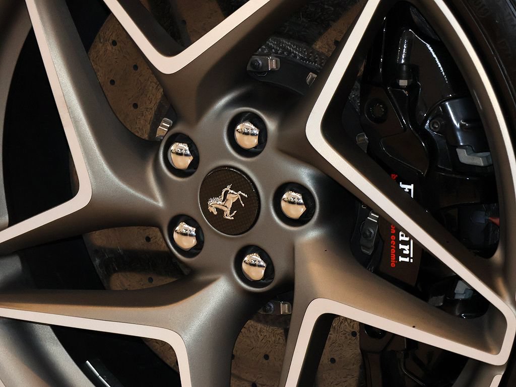 Certified 2020 Ferrari F8 Tributo RWD image 62