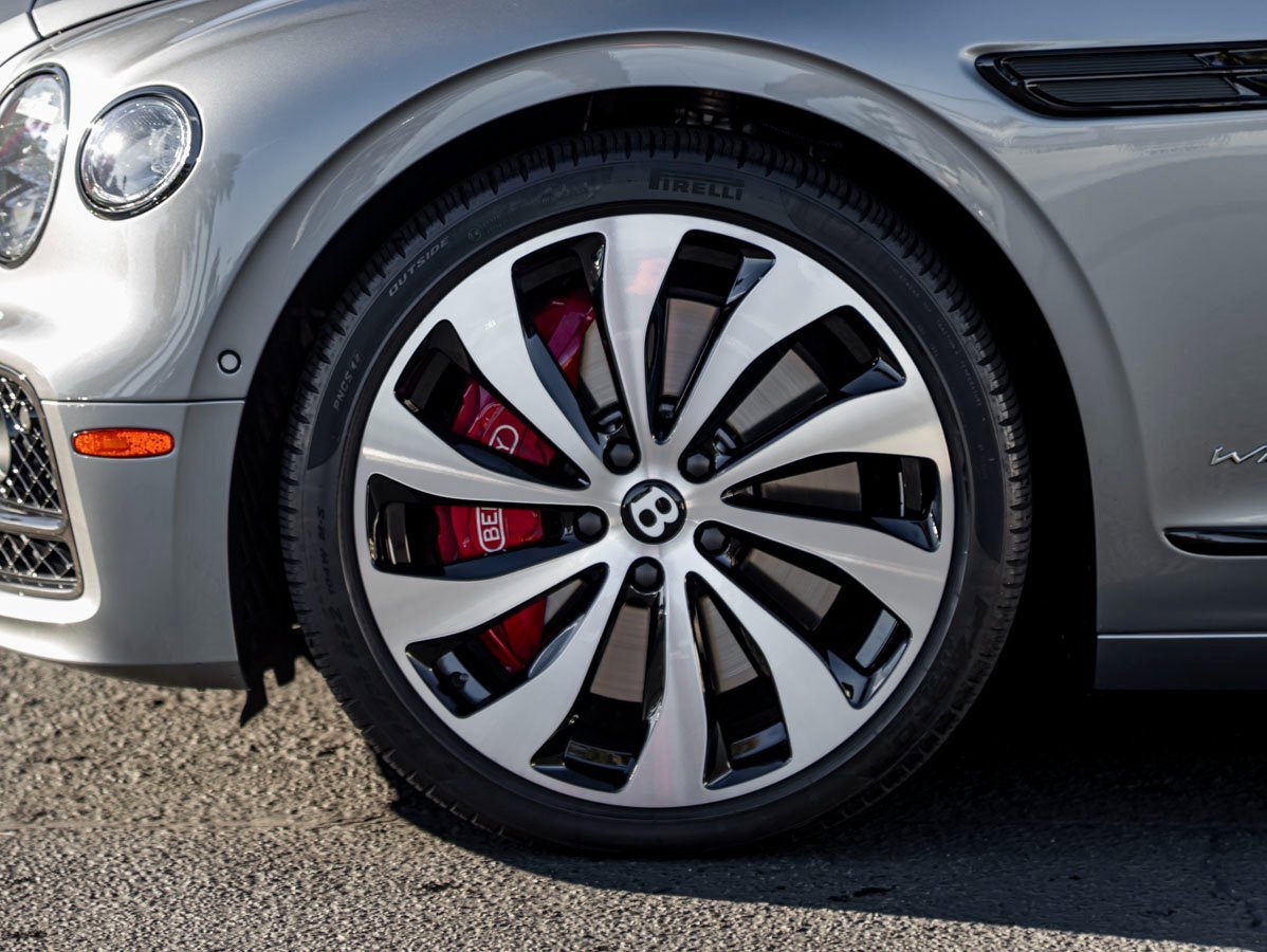 Certified 2021 Bentley Flying Spur W12 image 6