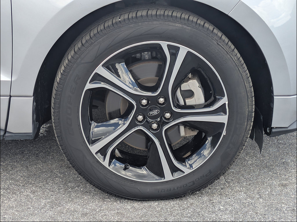 Used 2021 Ford Edge ST AWD/4WD image 11