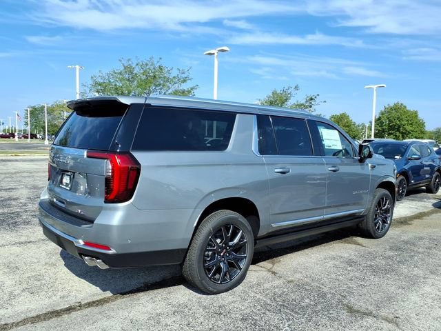 New 2026 GMC Yukon XL Denali w/ Denali Reserve Package AWD/4WD image 5