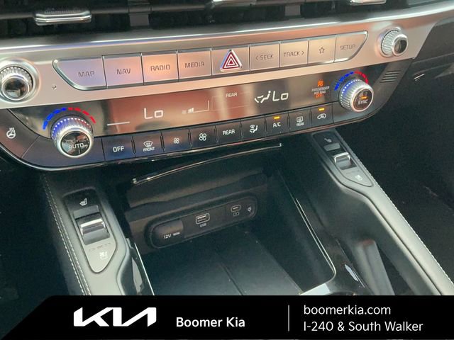 Used 2023 Kia Telluride EX w/ EX Captain's Chair Package image 24