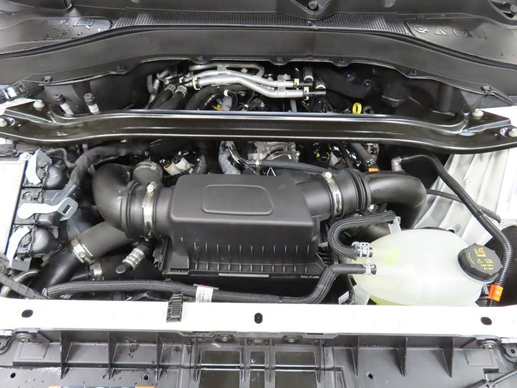 Used 2025 Ford Explorer Platinum w/ Ultimate Package image 33