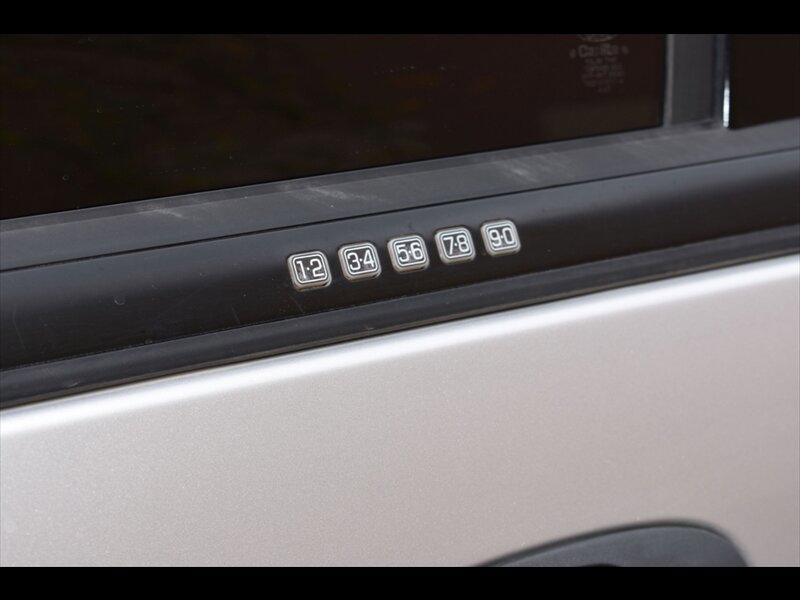 Used 2015 Ford Expedition XL image 45