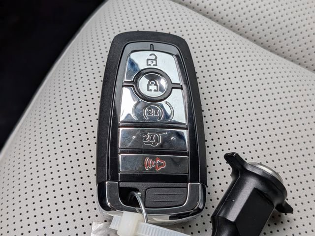 New 2026 Lincoln Aviator 2WD image 30