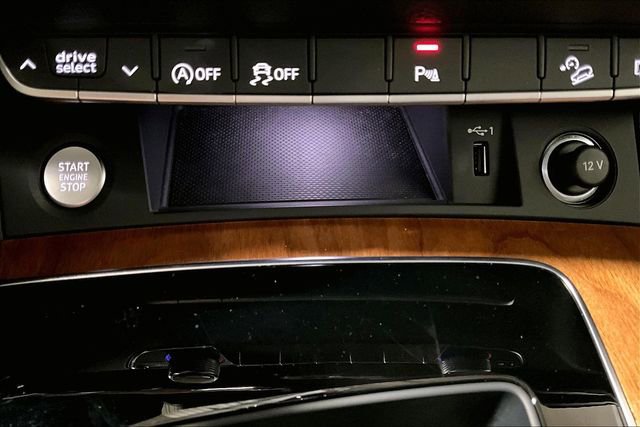 Used 2023 Audi Q5 2.0T Premium w/ Convenience Package AWD/4WD image 23