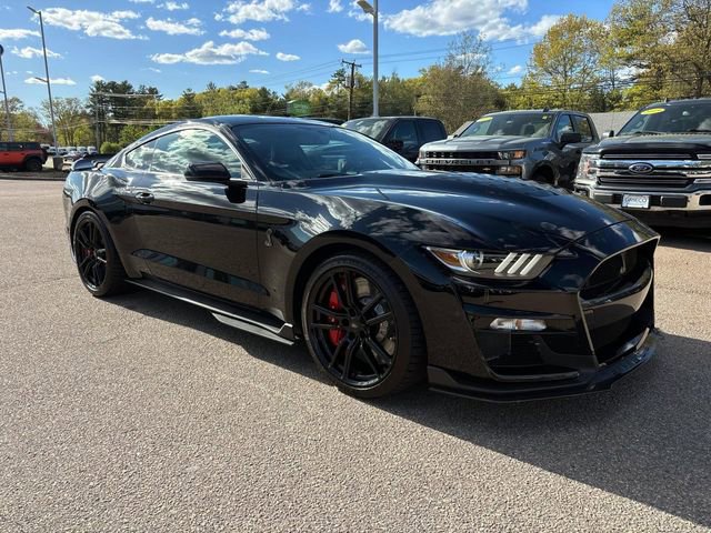 Used 2021 Ford Mustang Shelby GT500 w/ Technology Package RWD image 1