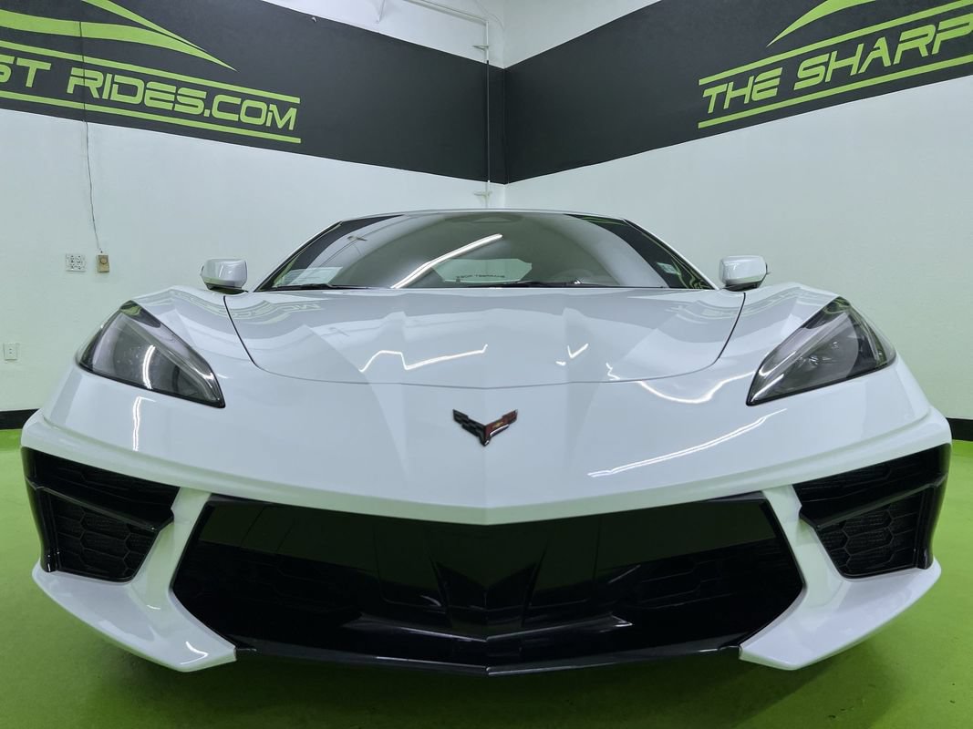 Used 2024 Chevrolet Corvette Stingray Coupe w/ Z51 Performance Package RWD image 3