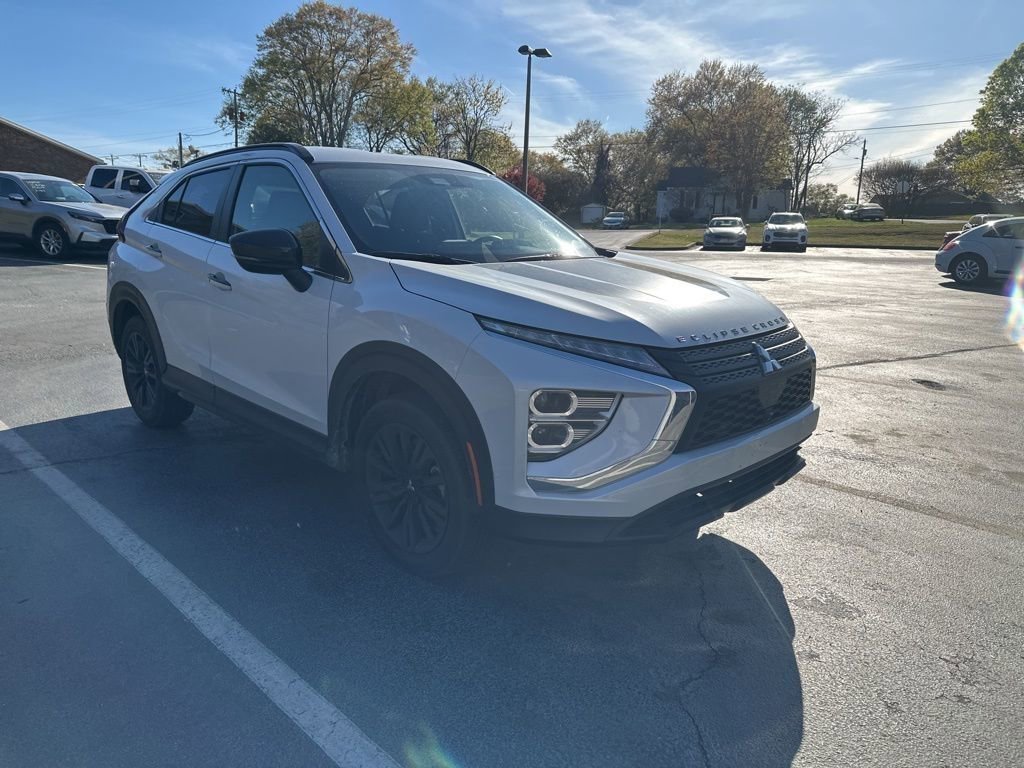 Used 2024 Mitsubishi Eclipse Cross Black Edition image 2