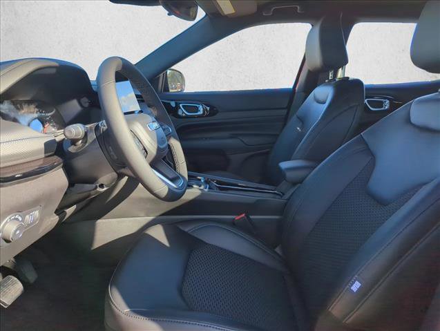 New 2026 Jeep Compass Latitude video 4