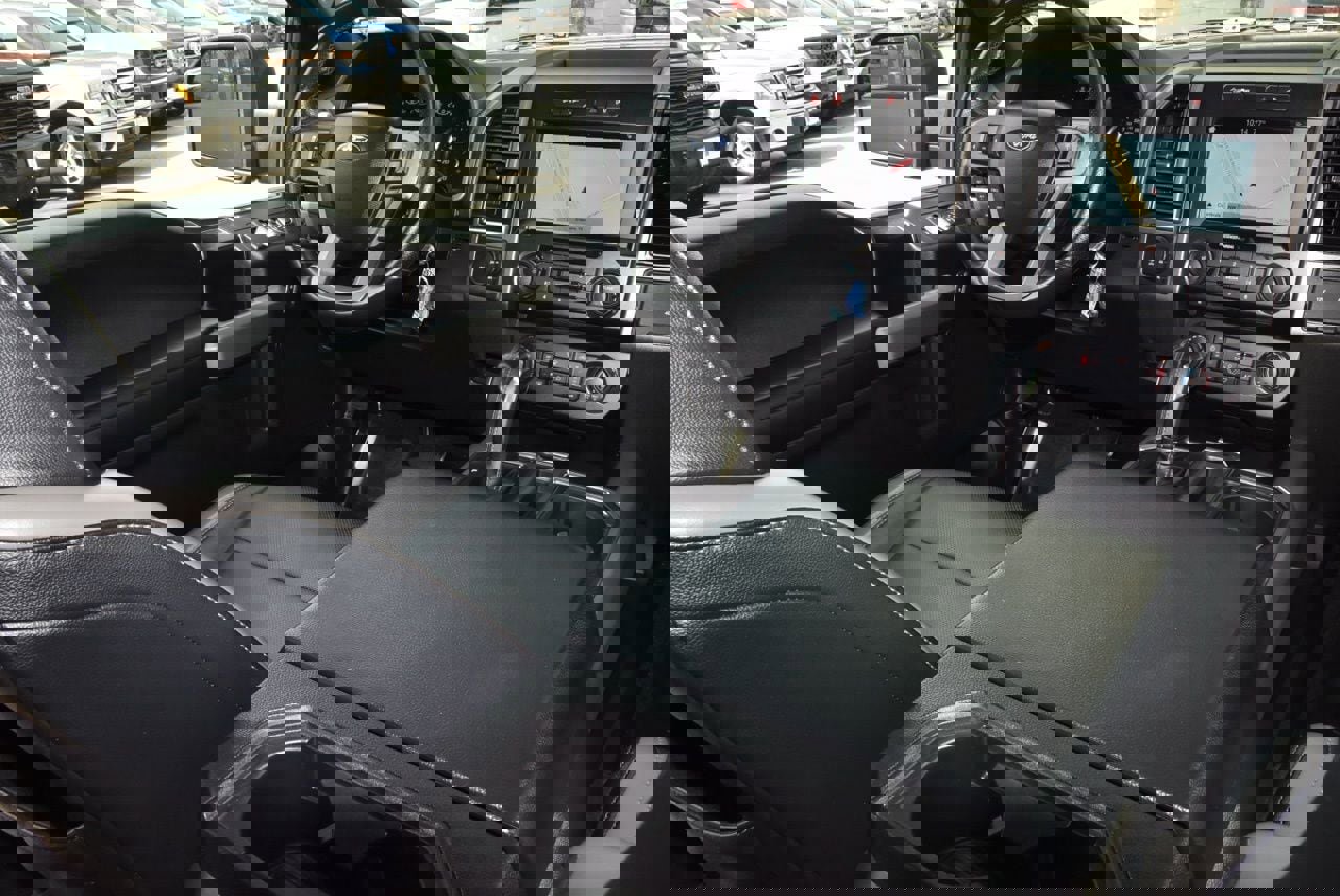 Used 2018 Ford F150 Raptor w/ Equipment Group 801A Mid image 15