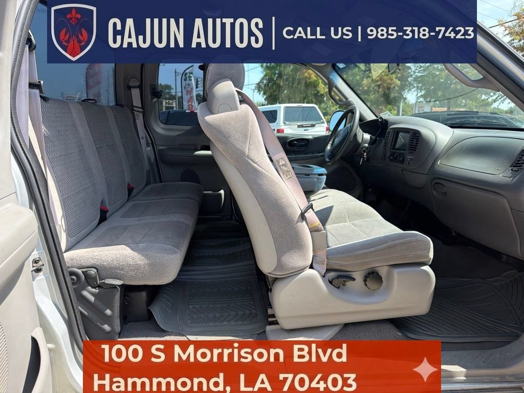 Used 2002 Ford F150 XLT AWD/4WD image 16