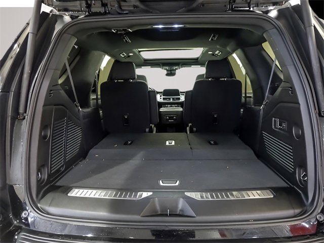 Used 2023 Chevrolet Tahoe High Country w/ Premium Package image 30