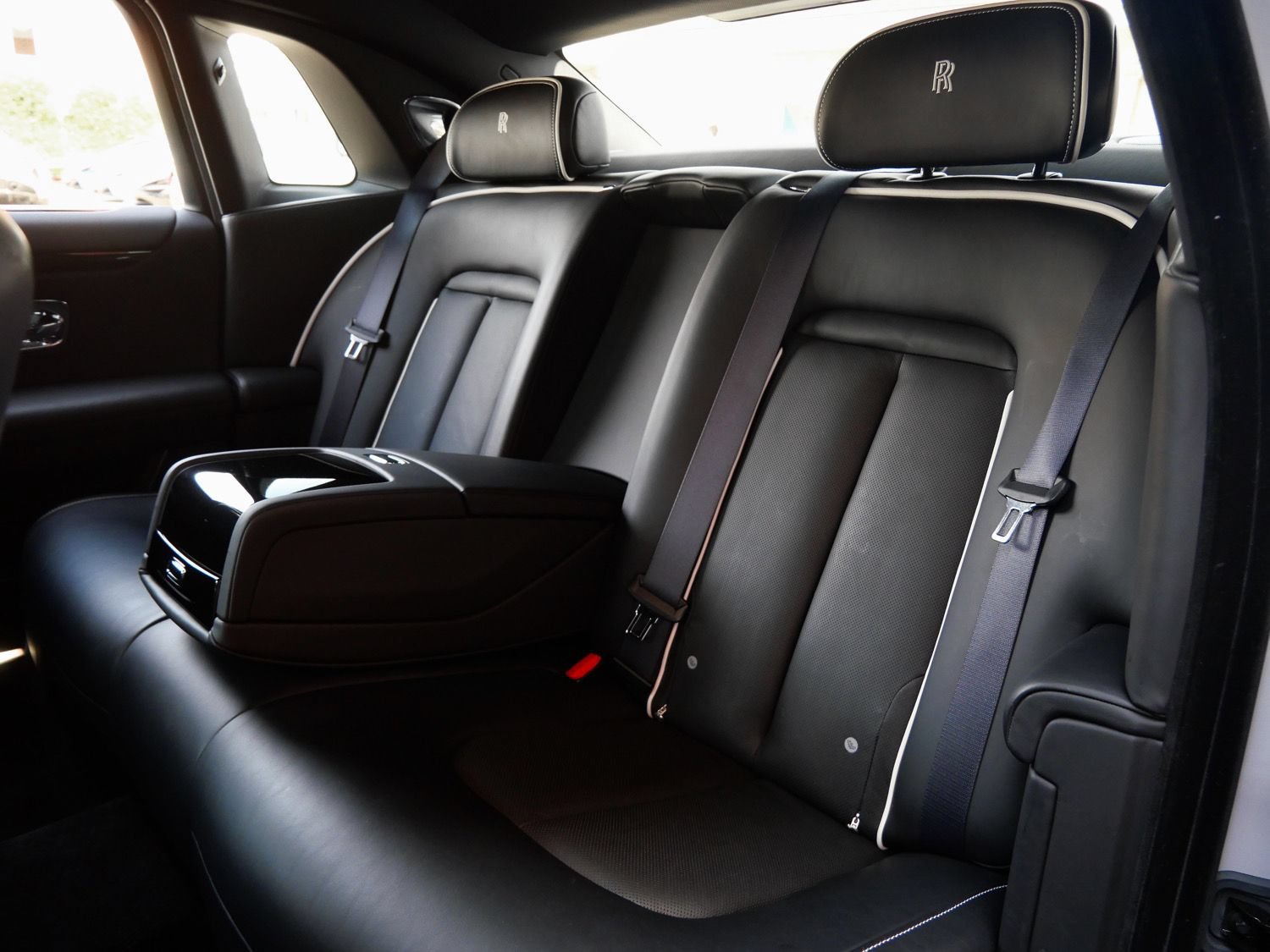 Used 2022 Rolls-Royce Ghost AWD/4WD image 9