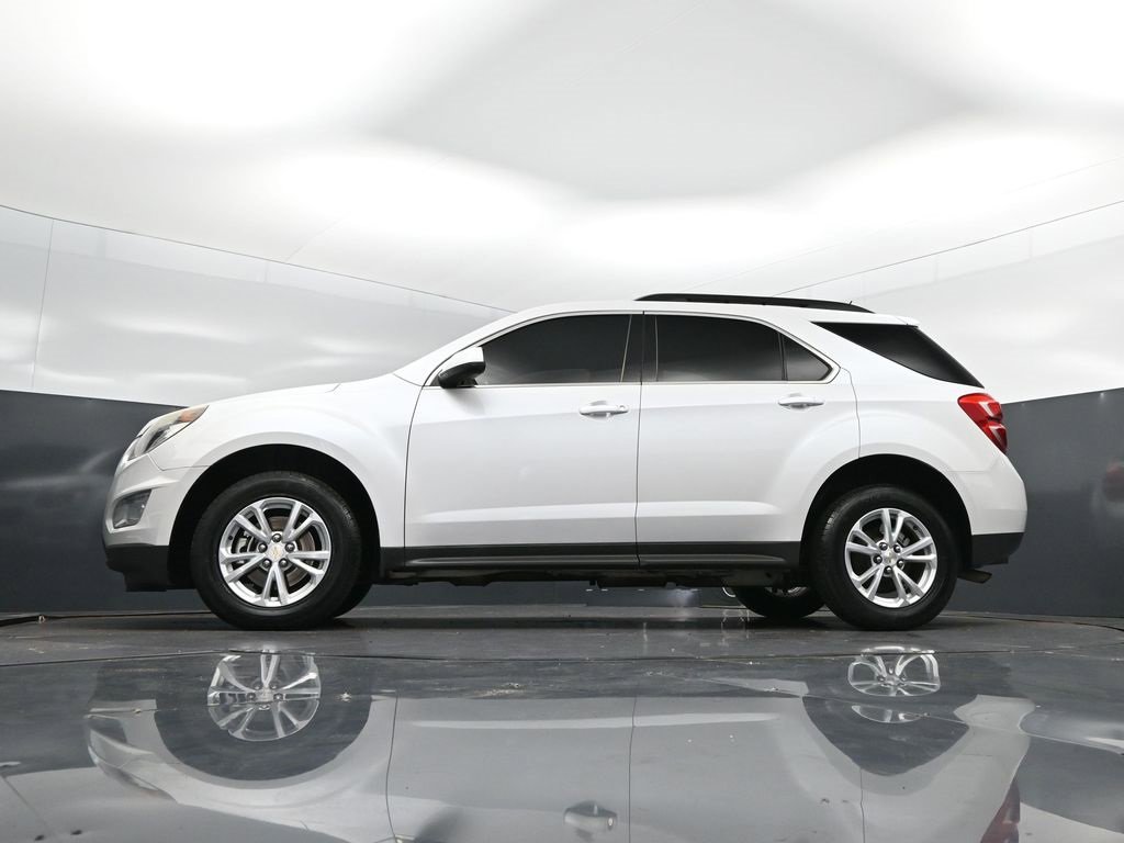 Used 2017 Chevrolet Equinox LT w/ Convenience Package image 40