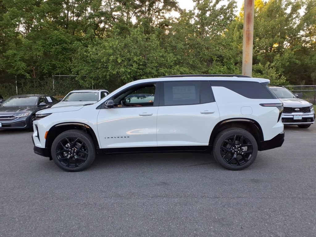 New 2026 Chevrolet Traverse RS FWD image 6