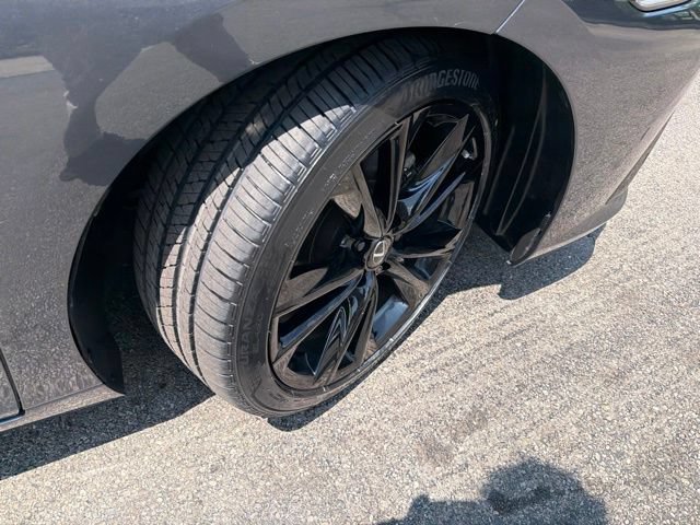 Used 2025 Lexus ES 300h F Sport w/ Accessory Package (Z1) FWD image 40