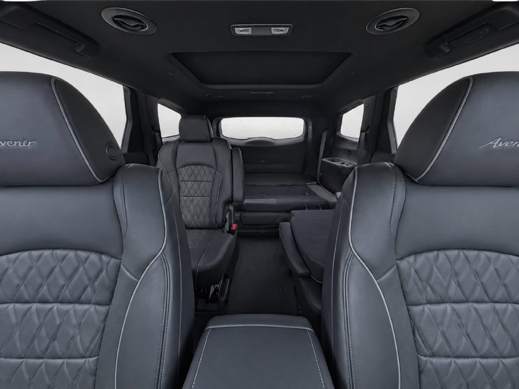 Certified 2023 Buick Enclave Avenir w/ Trailering Package, 5000 lbs. AWD/4WD image 21
