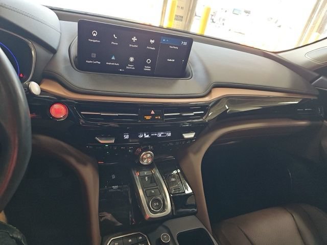 Used 2024 Acura MDX SH-AWD w/ Technology Package image 22