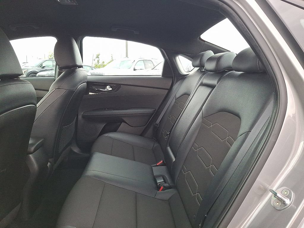Certified 2023 Kia Forte GT-Line FWD image 11