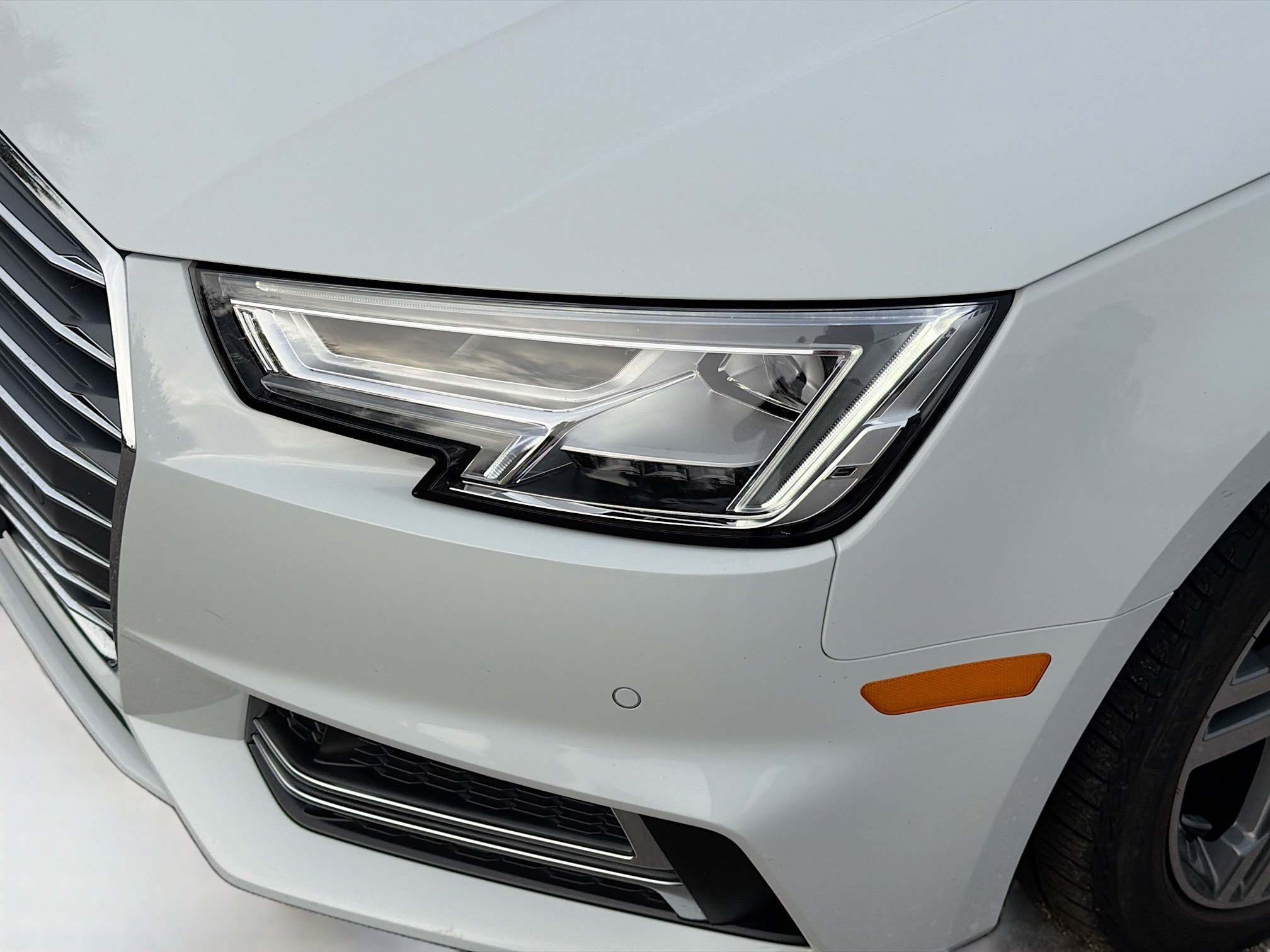 Used 2018 Audi A4 2.0T Premium Plus image 9