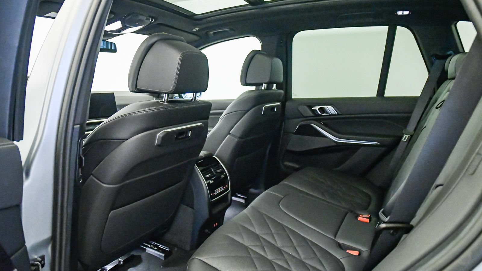 New 2026 BMW X5 xDrive50e AWD/4WD image 21
