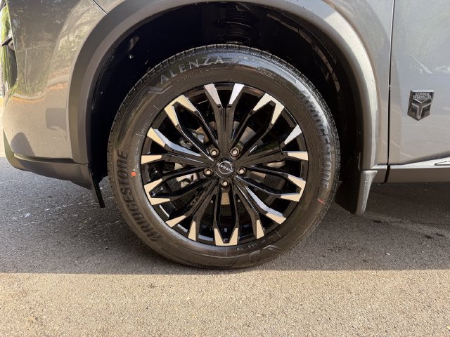 New 2026 Nissan Rogue Dark Armor AWD/4WD image 27