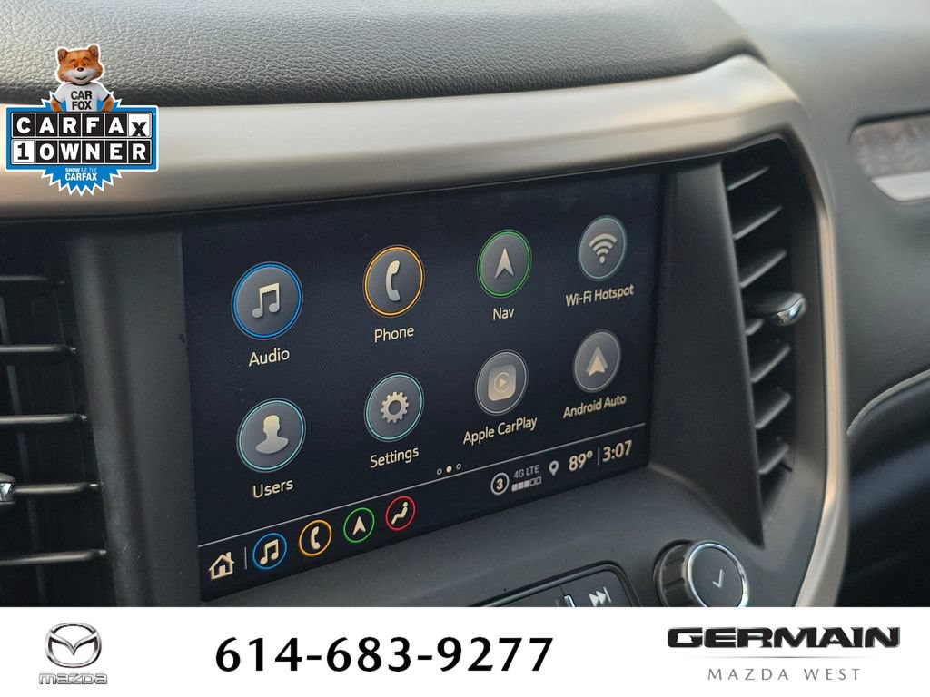 Used 2021 GMC Acadia Denali w/ Denali Technology Package FWD image 30
