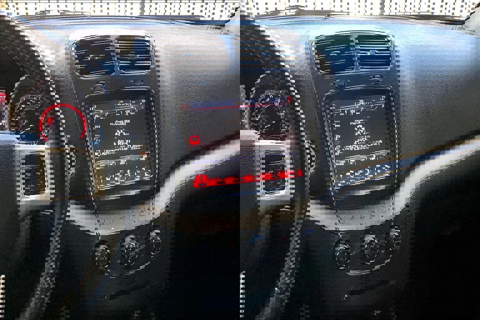 Used 2019 Dodge Journey SE image 6