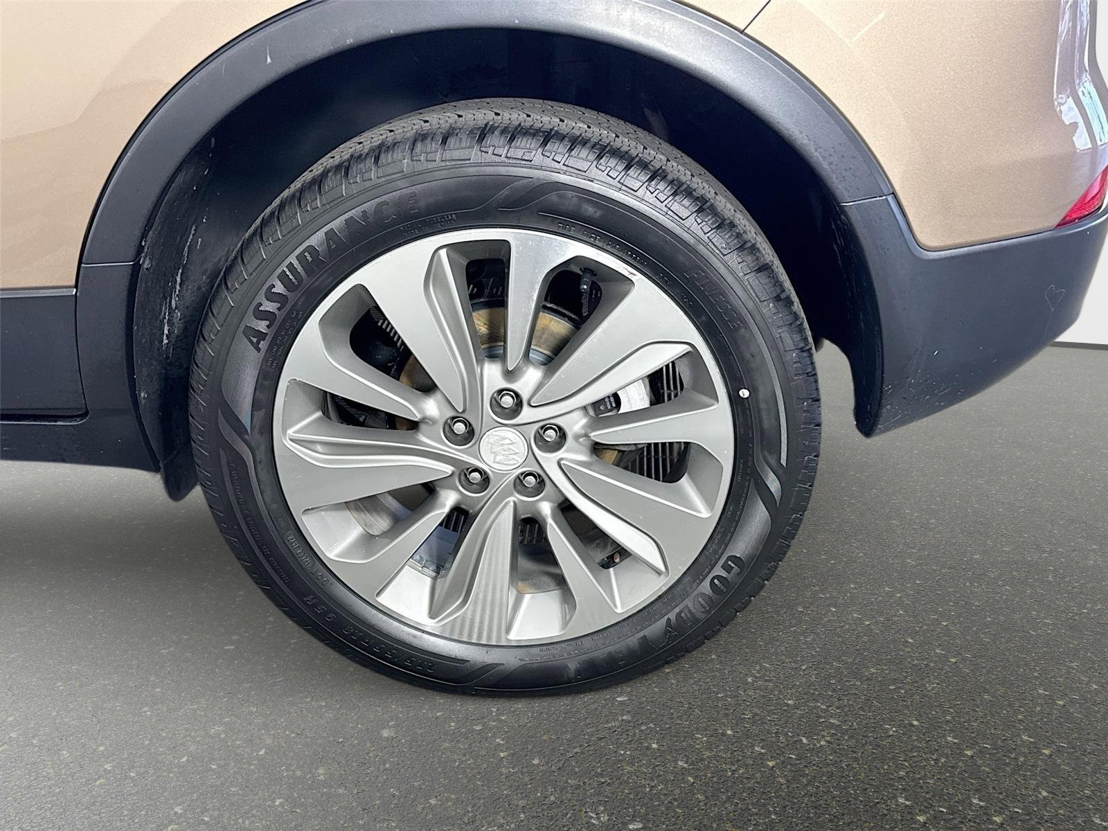 Used 2018 Buick Encore Preferred FWD image 29