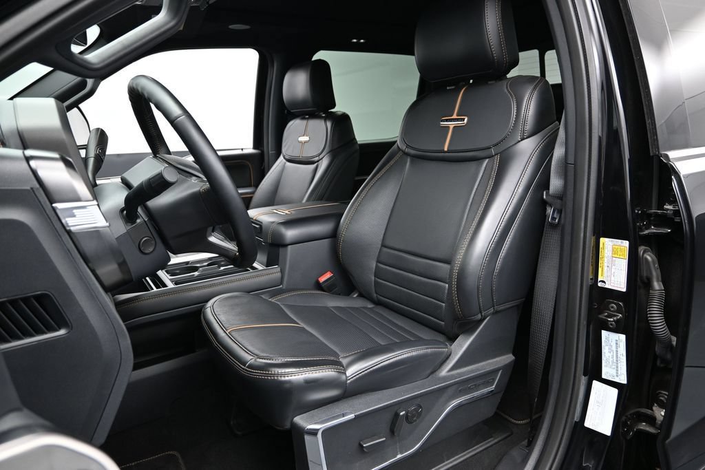Used 2024 Ford F250 Platinum AWD/4WD image 18