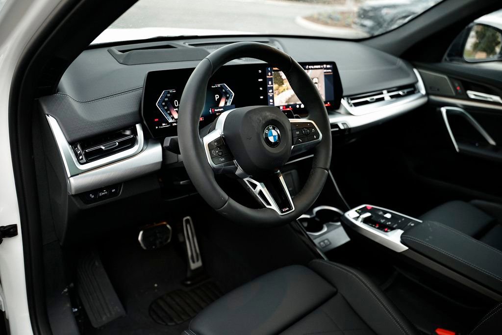 New 2026 BMW X2 xDrive28i w/ Technology Package image 19