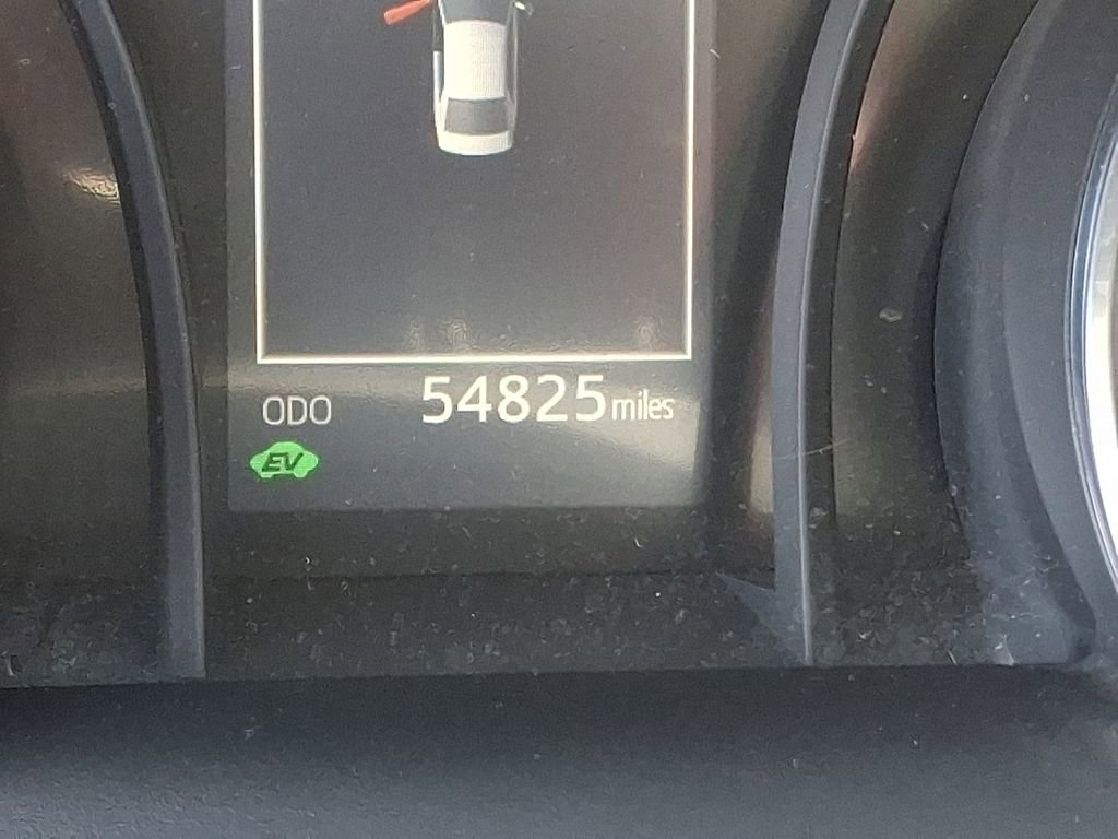 Used 2019 Toyota Camry LE FWD image 20