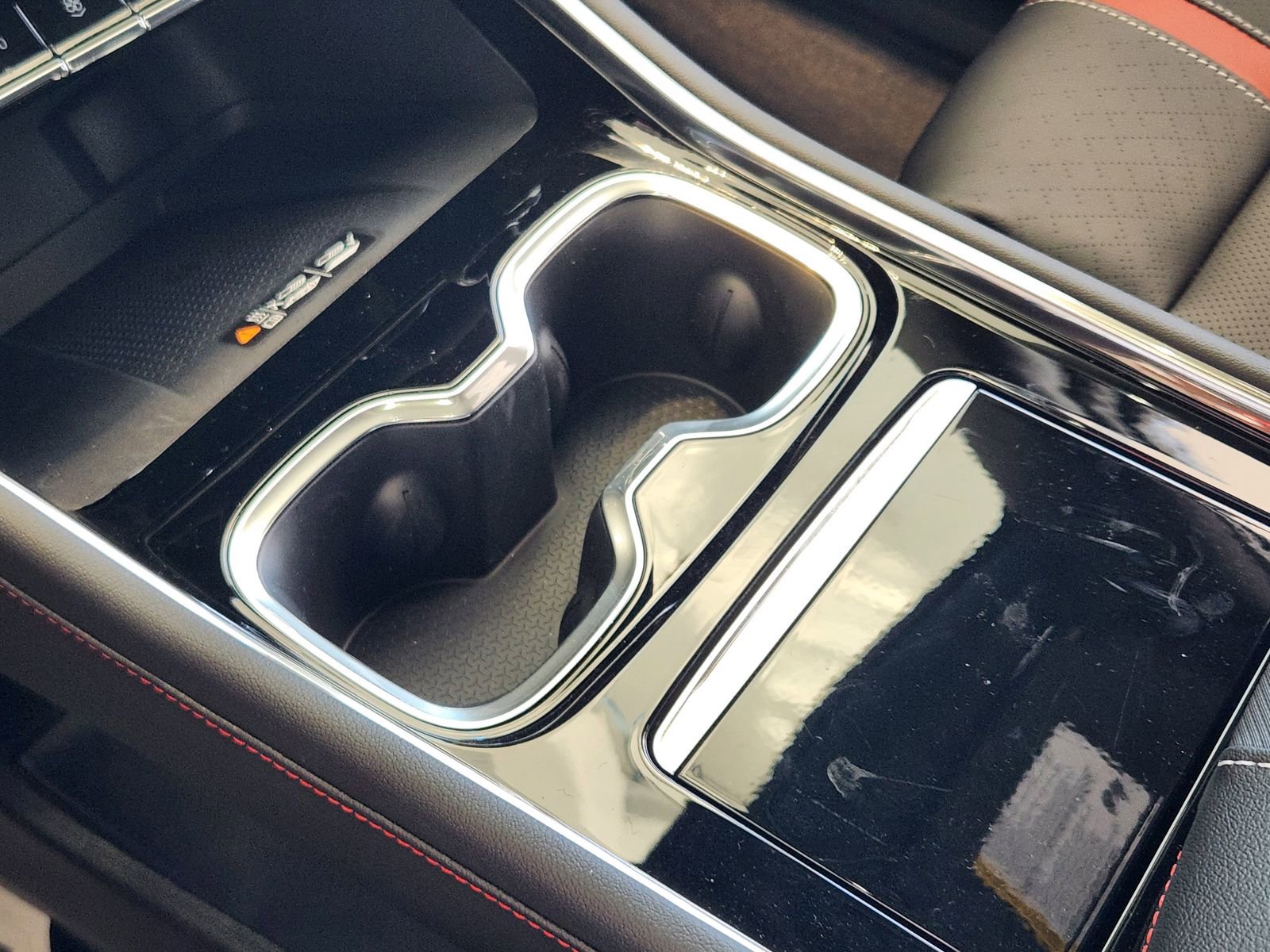 New 2026 Chevrolet Traverse RS image 19