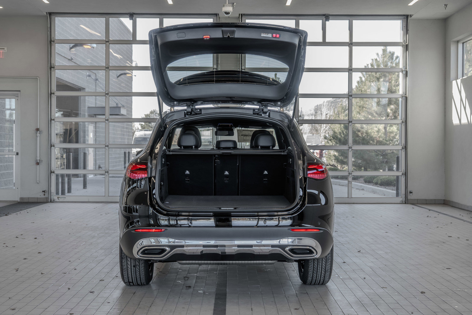 New 2026 Mercedes-Benz GLC 300 4MATIC image 16
