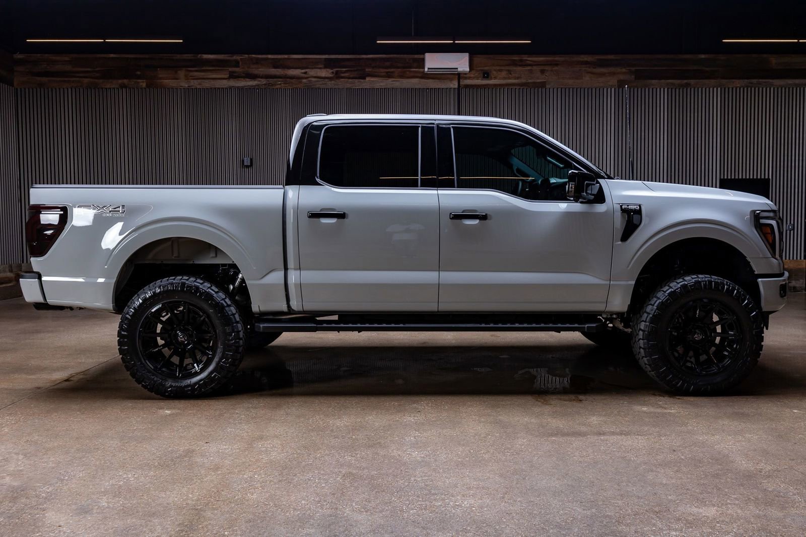 Used 2026 Ford F150 Lariat AWD/4WD image 11