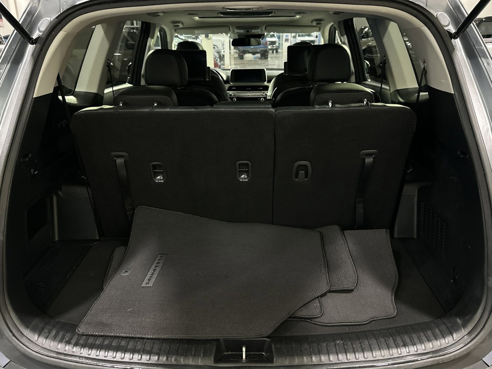 Used 2022 Kia Telluride S image 37