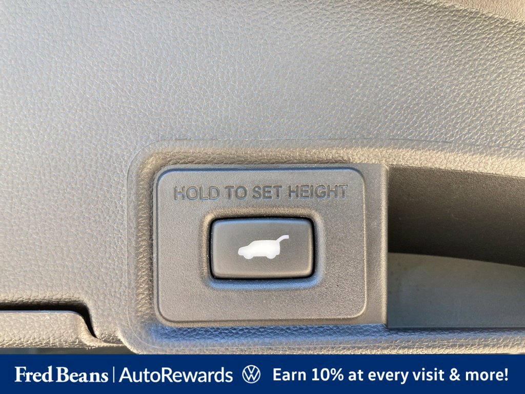 Used 2023 Acura RDX w/ Technology Package FWD image 21
