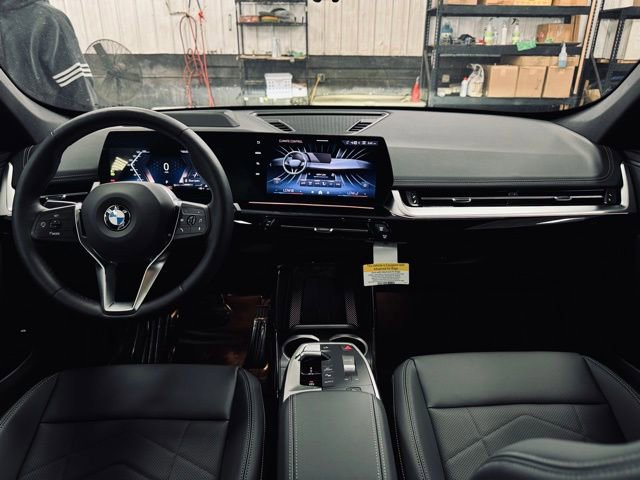 New 2026 BMW X1 xDrive28i w/ Technology Package AWD/4WD image 24