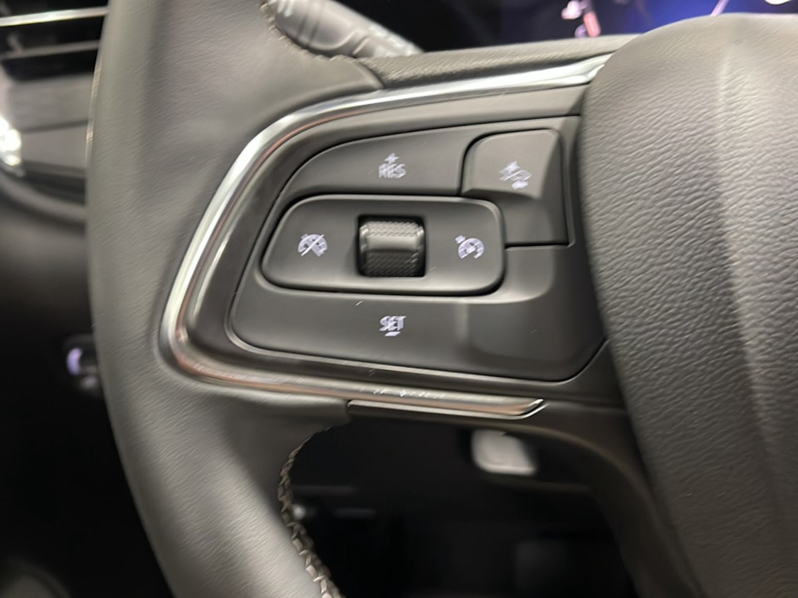 Used 2024 Buick Encore GX Preferred w/ Advanced Technology Package FWD image 6