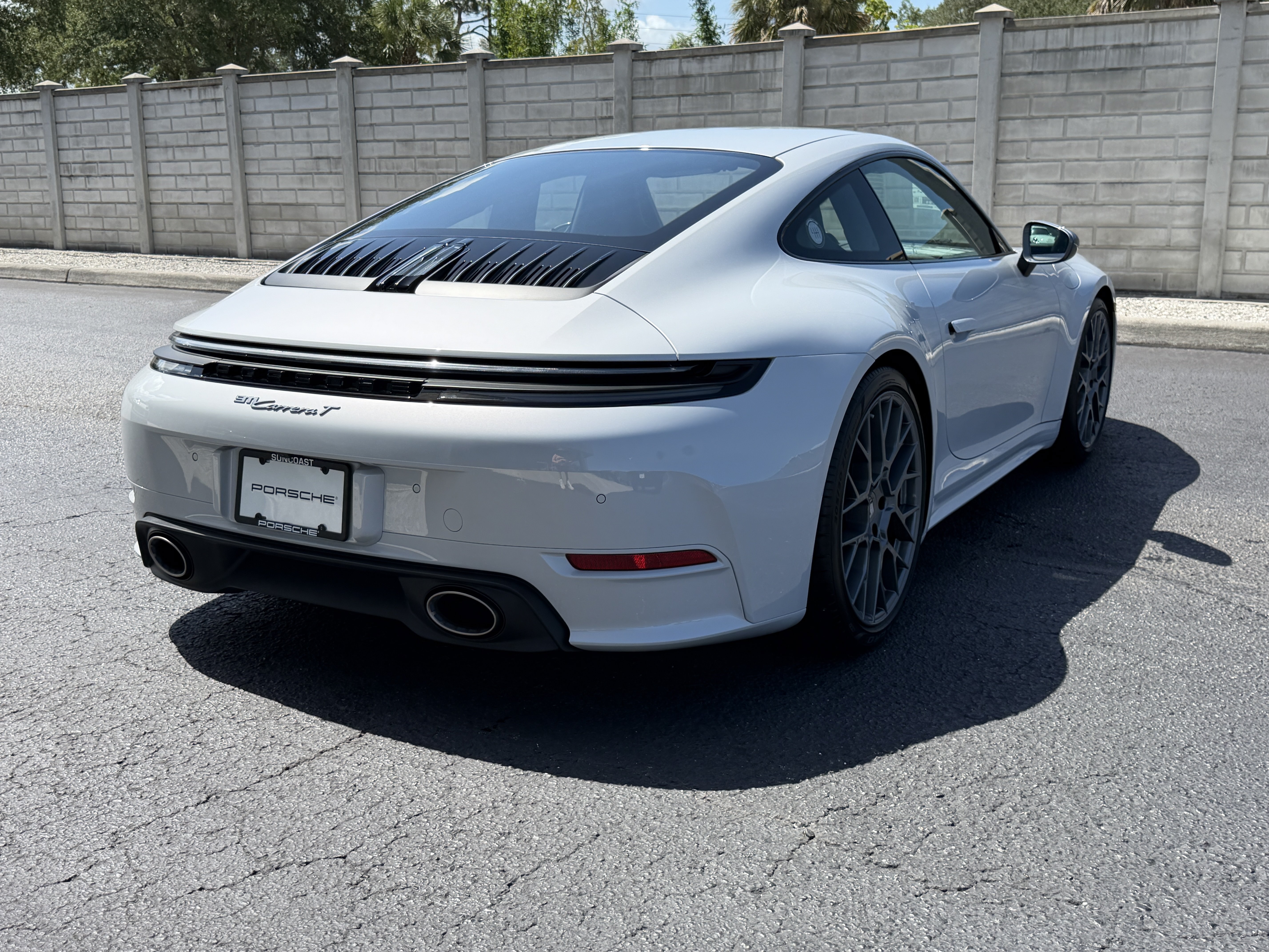 New 2026 Porsche 911 Carrera T RWD image 6