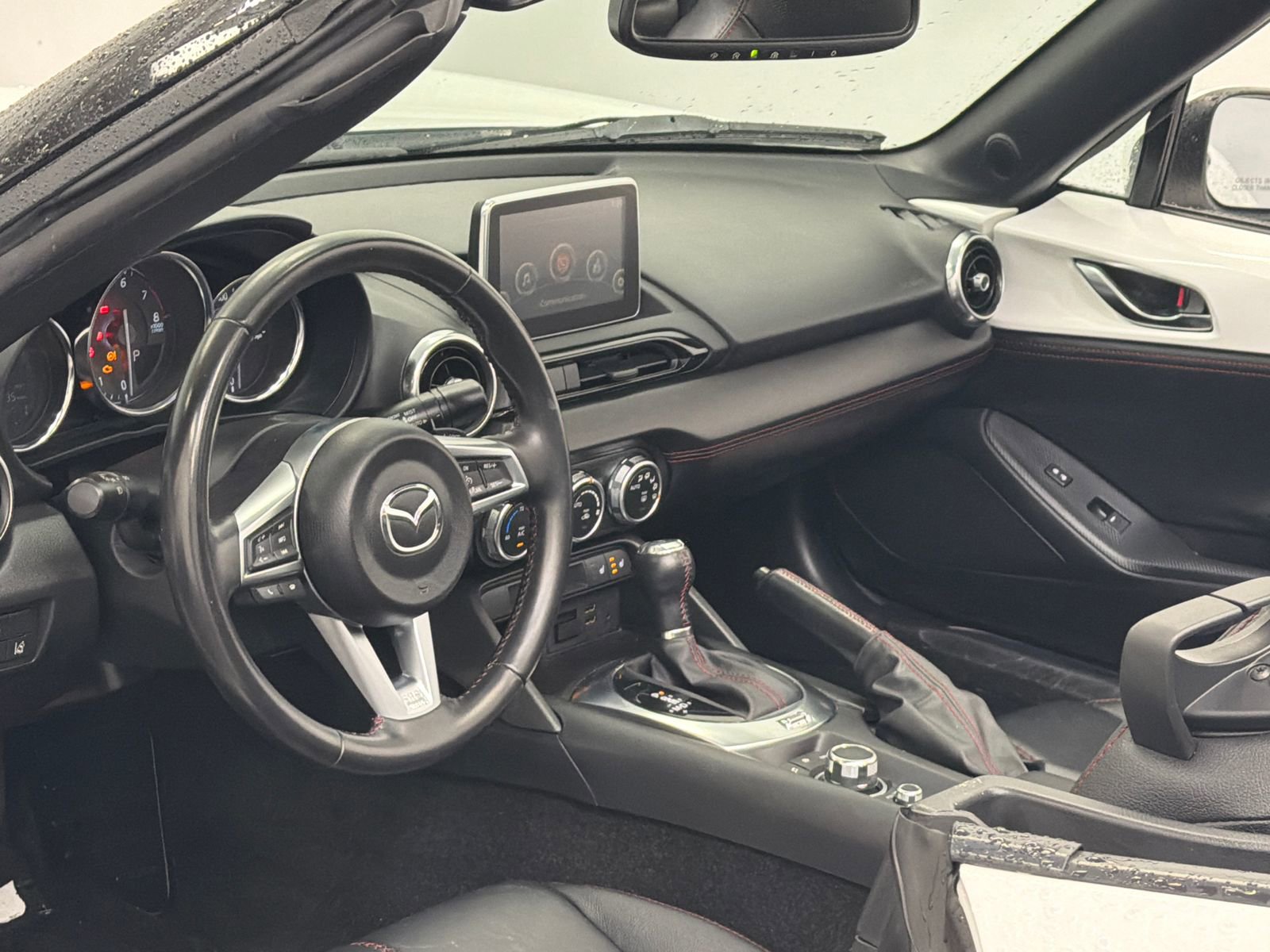 Used 2017 MAZDA MX-5 Miata Grand Touring image 13